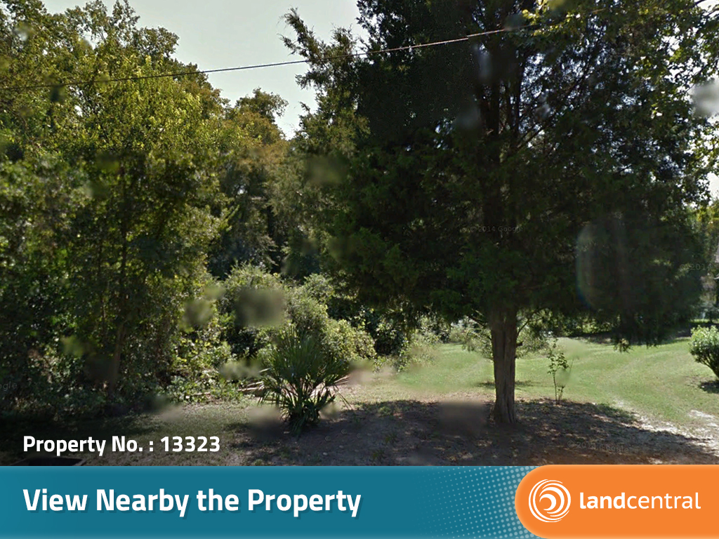 Quaint third of an acre property in Phenix City, Alabama4