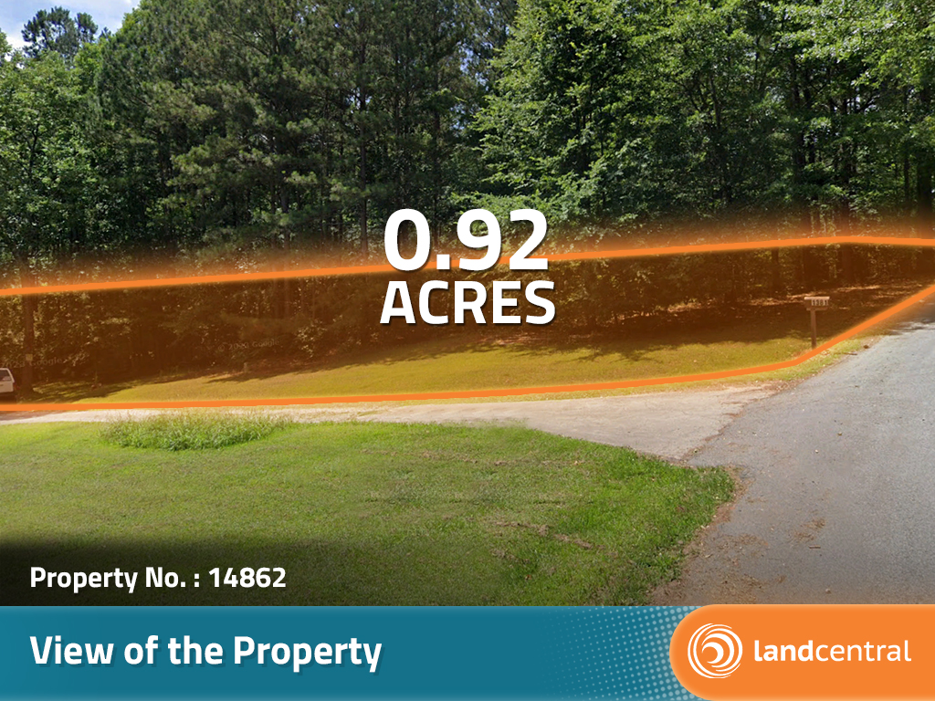 Almost an acre just off of the beautiful Oconee River7