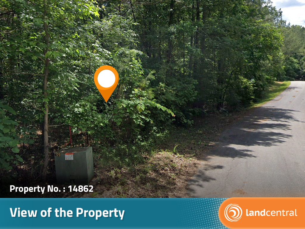 Almost an acre just off of the beautiful Oconee River5