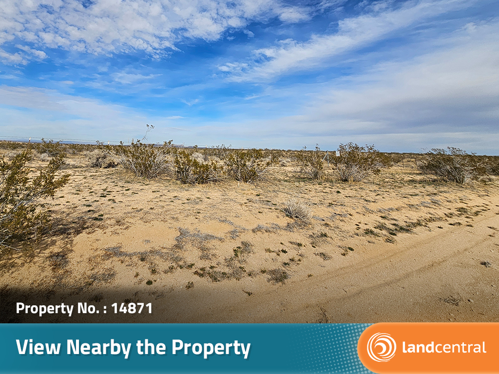 Almost 11 acres in the quiet desert part of Los Angeles county8