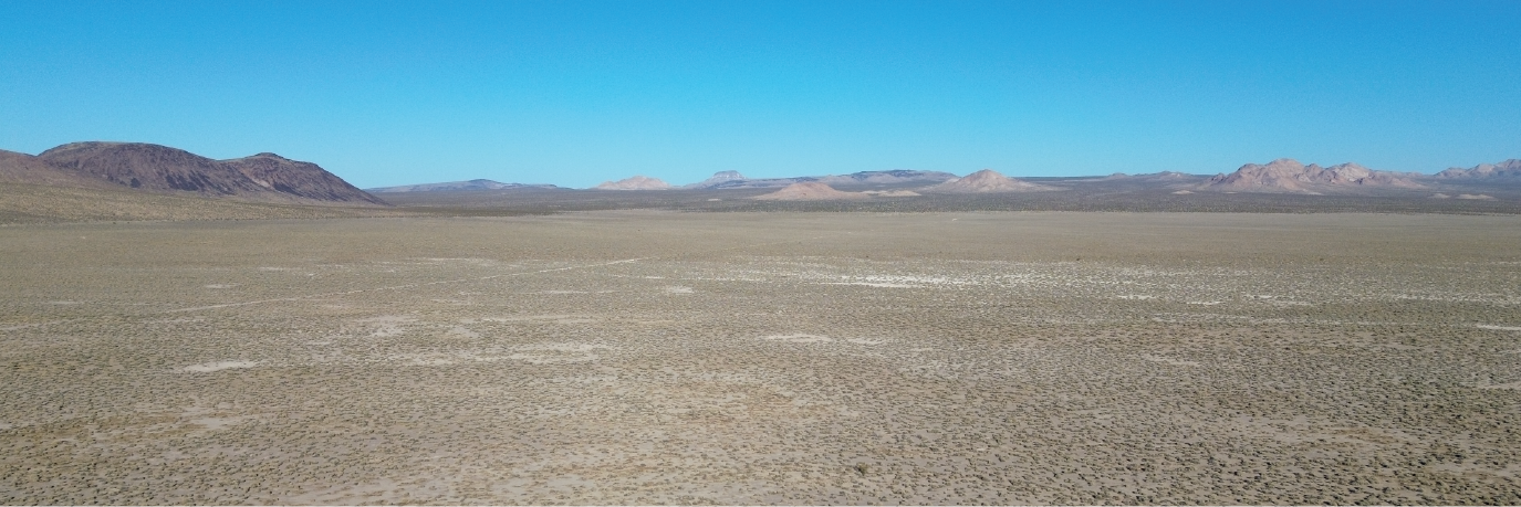 Your desert dream land awaits you on this amazing 40 acre lot