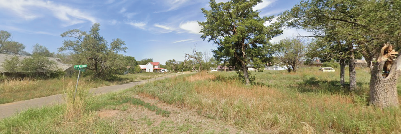 Gorgeous corner property not far from the main road