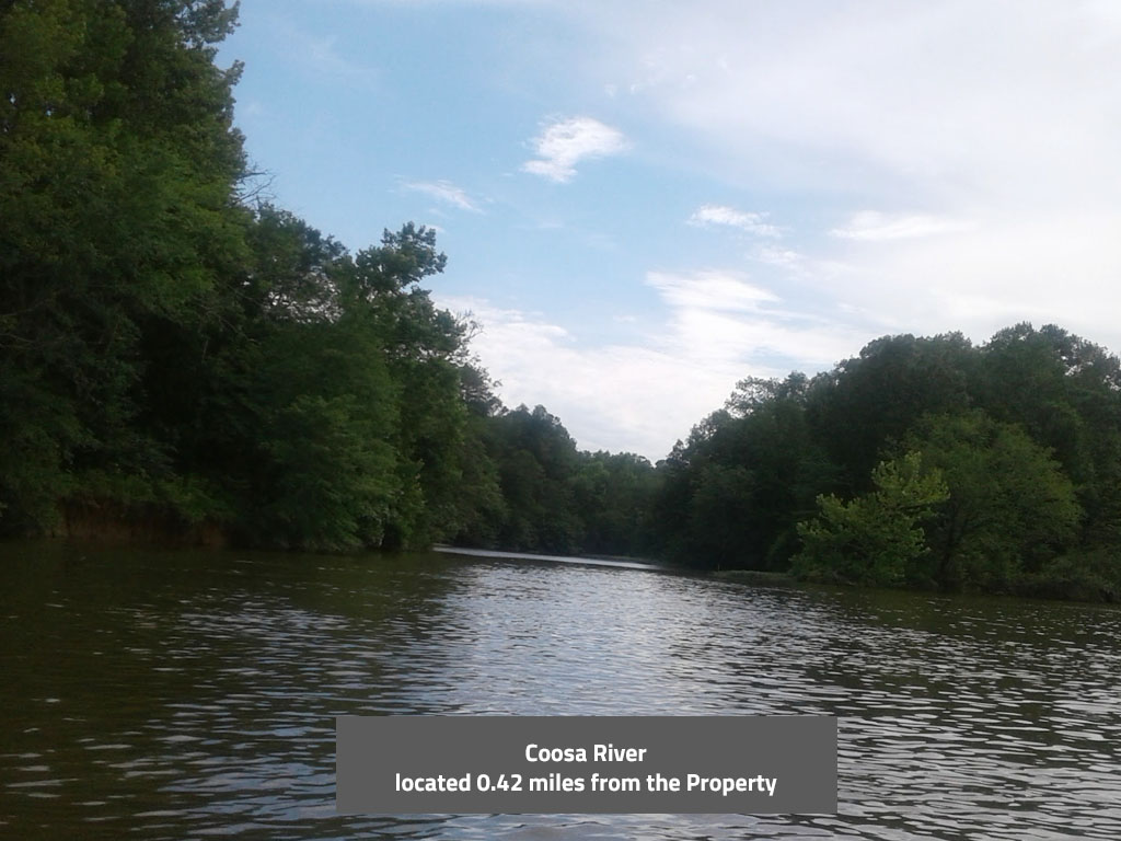 Almost half an acre just a quick walk from the Coosa River1