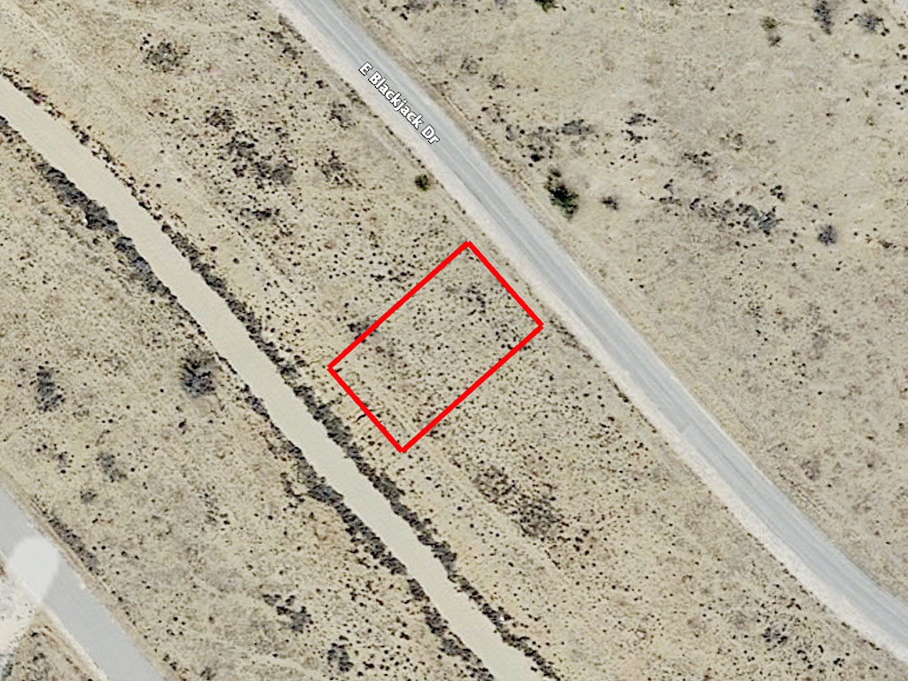 Classic American Living in Kingman1