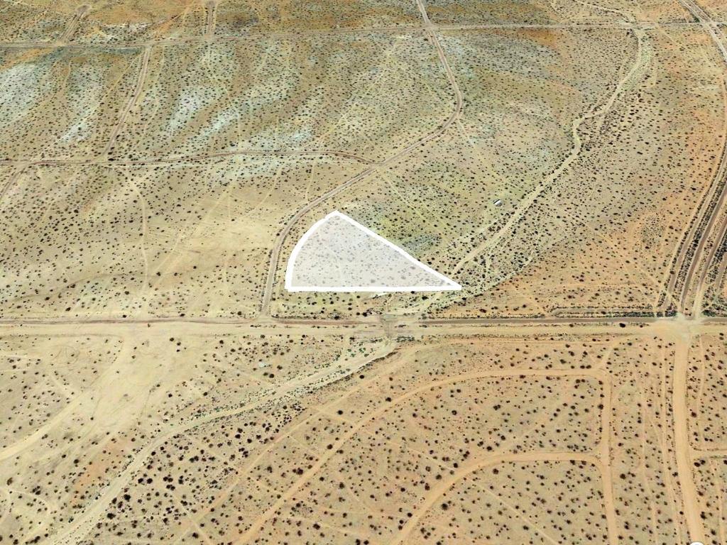 Over 3 acres of private, beautiful desert land1