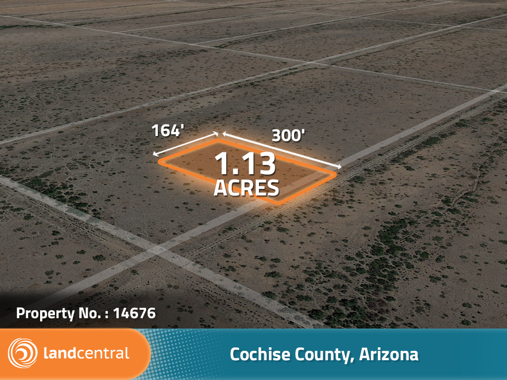 Large property outside the city of Willcox surrounded by open land1