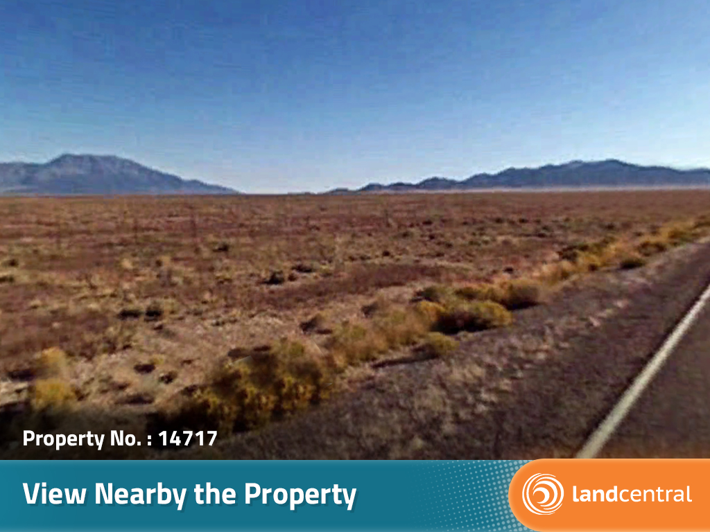 Perfect 10 acre square at the top right corner of Nevada1