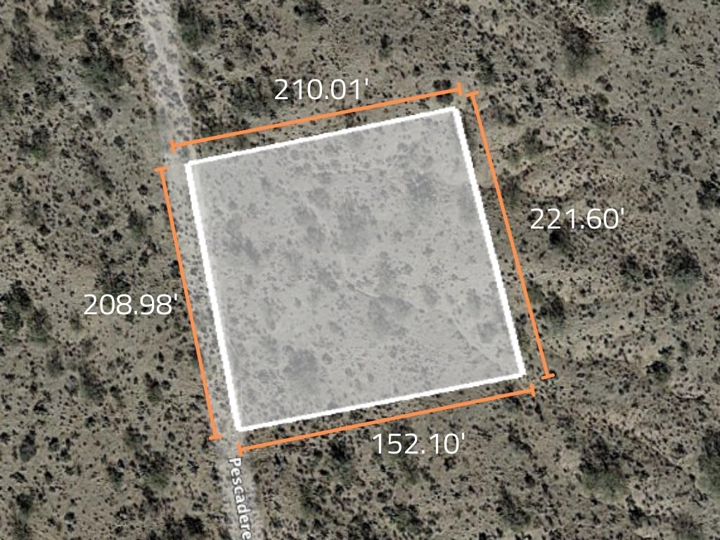 Over an acre in a quiet community on the outskirts of Tucson1